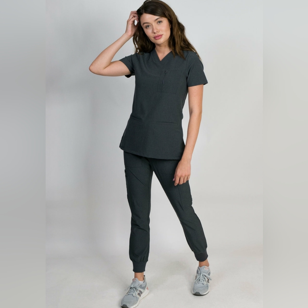 MedGear small heather charcoal Fleur scrub set